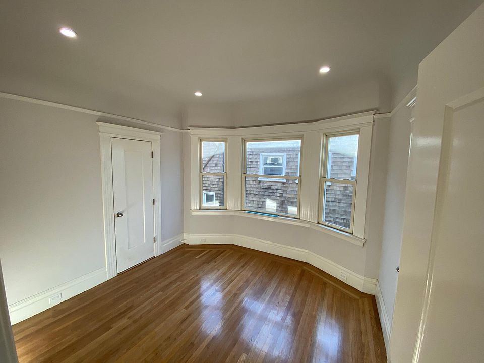 1st image of 41 Palm Ave APT 3