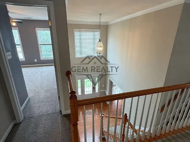 10410 Silver Creek Ct — Photo 43