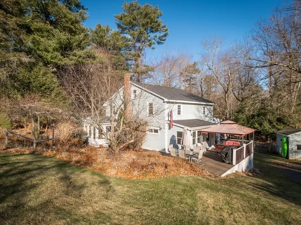 67 Pine Tree Dr, South Hamilton, MA 01982