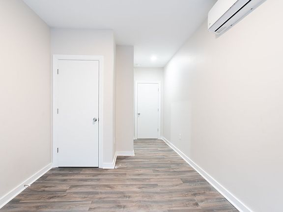 4th image of 2549 N Bancroft St #Pa010206