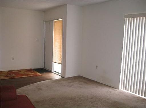 4th image of 3050 NW 106th Ave APT 6