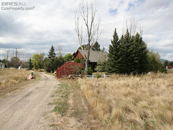 Driveway to home