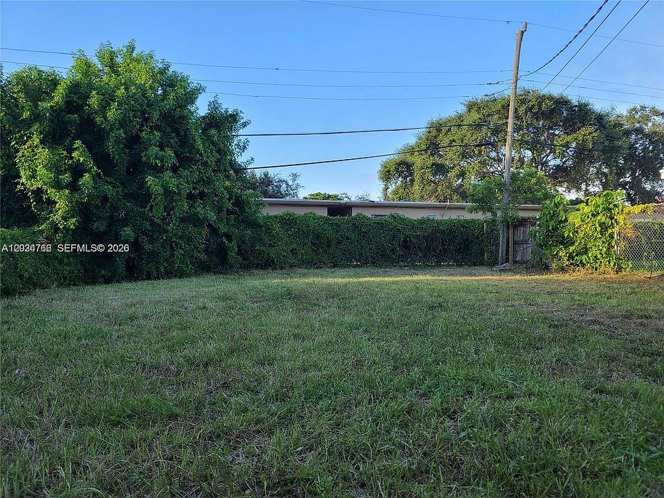 2nd image of 2581 NW 13th Ct