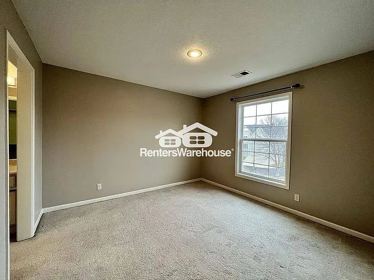 15861 Linden St — Photo 26
