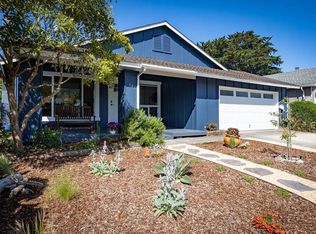 121 Harbour Dr, El Granada, CA
