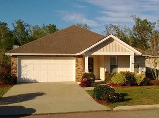 16 Carrington Ct, Hattiesburg, MS 39402