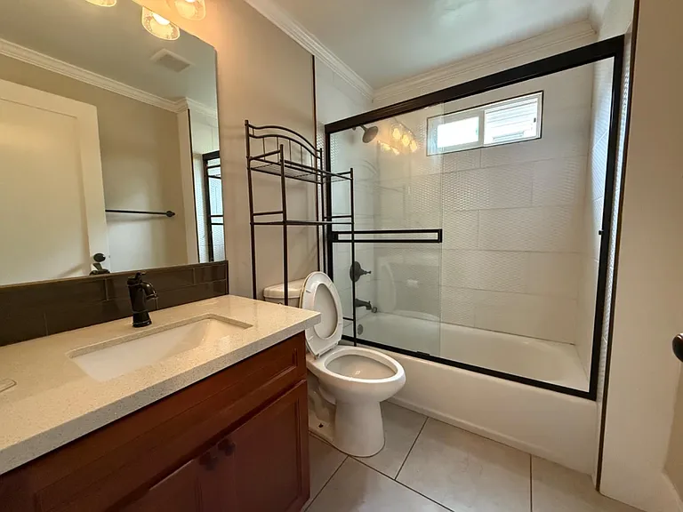2115 3rd St #2115a & B — Photo 7