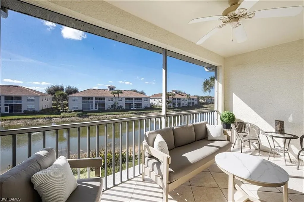 3 bed, 2.5 bath, 1818 sqft, $3,200 — Photo 1