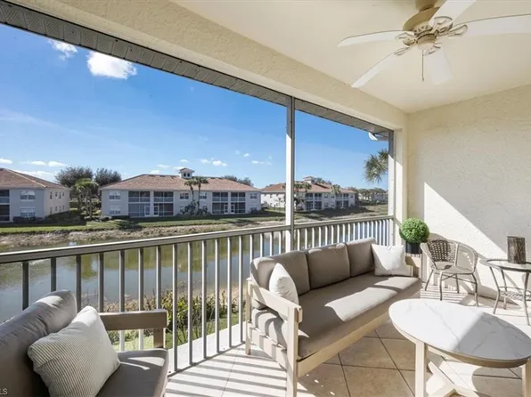 3057 Driftwood Way Unit 4004, Naples, FL 34109