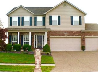 2203 Homefield Grove Dr, O'Fallon, MO 63366