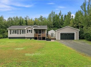 16 Ruth Ln, Lincoln, NB E3B 0S7