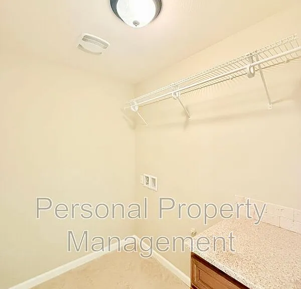 219 N 33rd Ct — Photo 21
