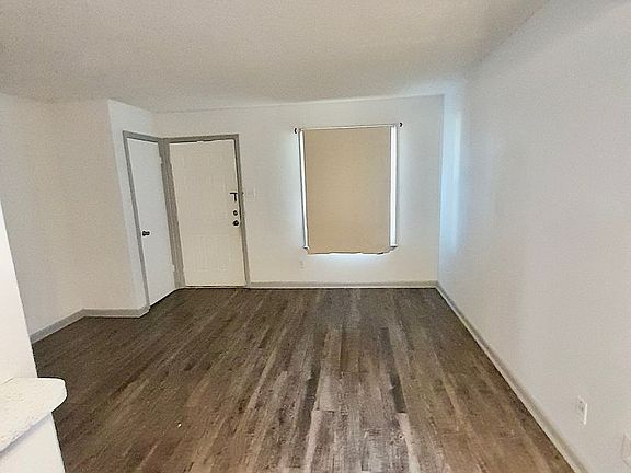 4th image of 3 Meredith Ct #A