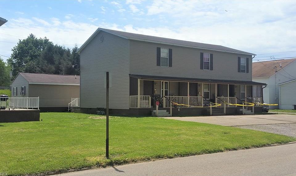 1st image of 905 Florence St
