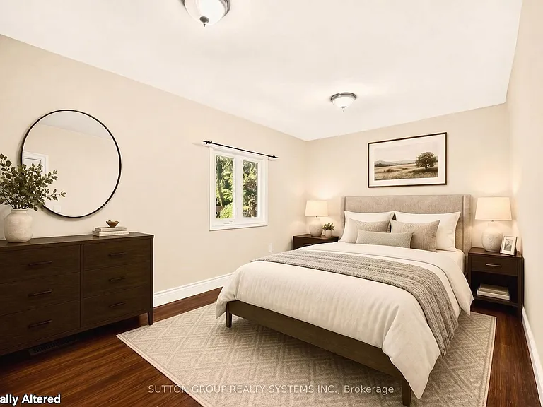 2082 Lilac Dr — Photo 11