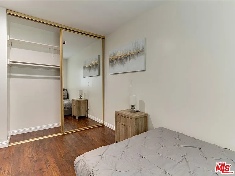 23109 Mariano St — Photo 30