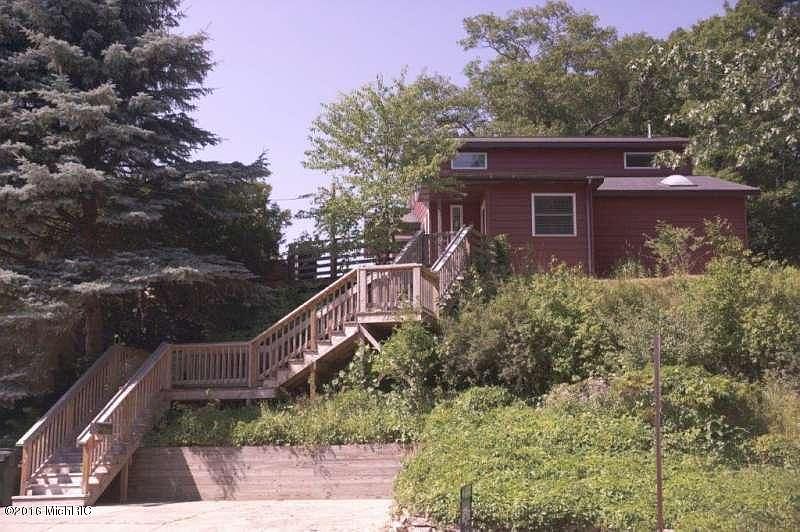 1st image of 3332 Lakeshore Dr