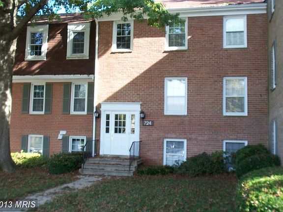 4th image of 724 Quince Orchard Blvd APT 102