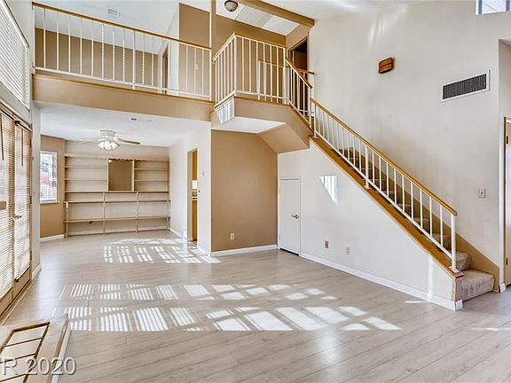 3rd image of 1413 Wheatland Way