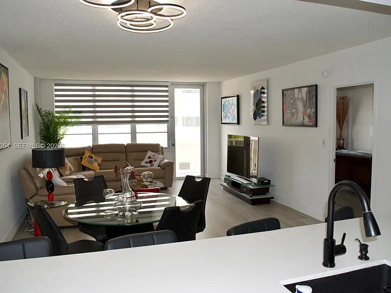 3725 S Ocean Dr #423 — Photo 6