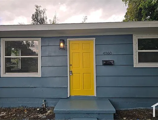 4 bed, 1015 sqft, $2,395 — Photo 4