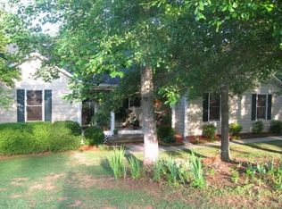130 Rockland Trl, Sharpsburg, GA 30277