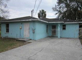 1240 30th Ave E, Bradenton, FL 34208