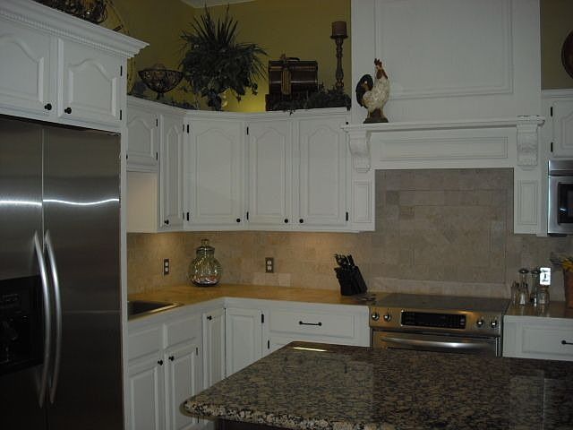 2nd image of 2309 Pinewood Dr
