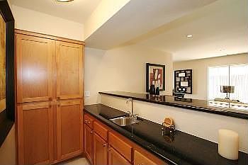 3rd image of 1639 Camden Ave APT 201