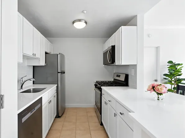 1787 Madison Avenue image 3 of 12