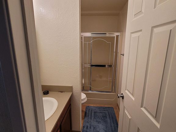 5th image of 375 Bellevue Way SE APT 14