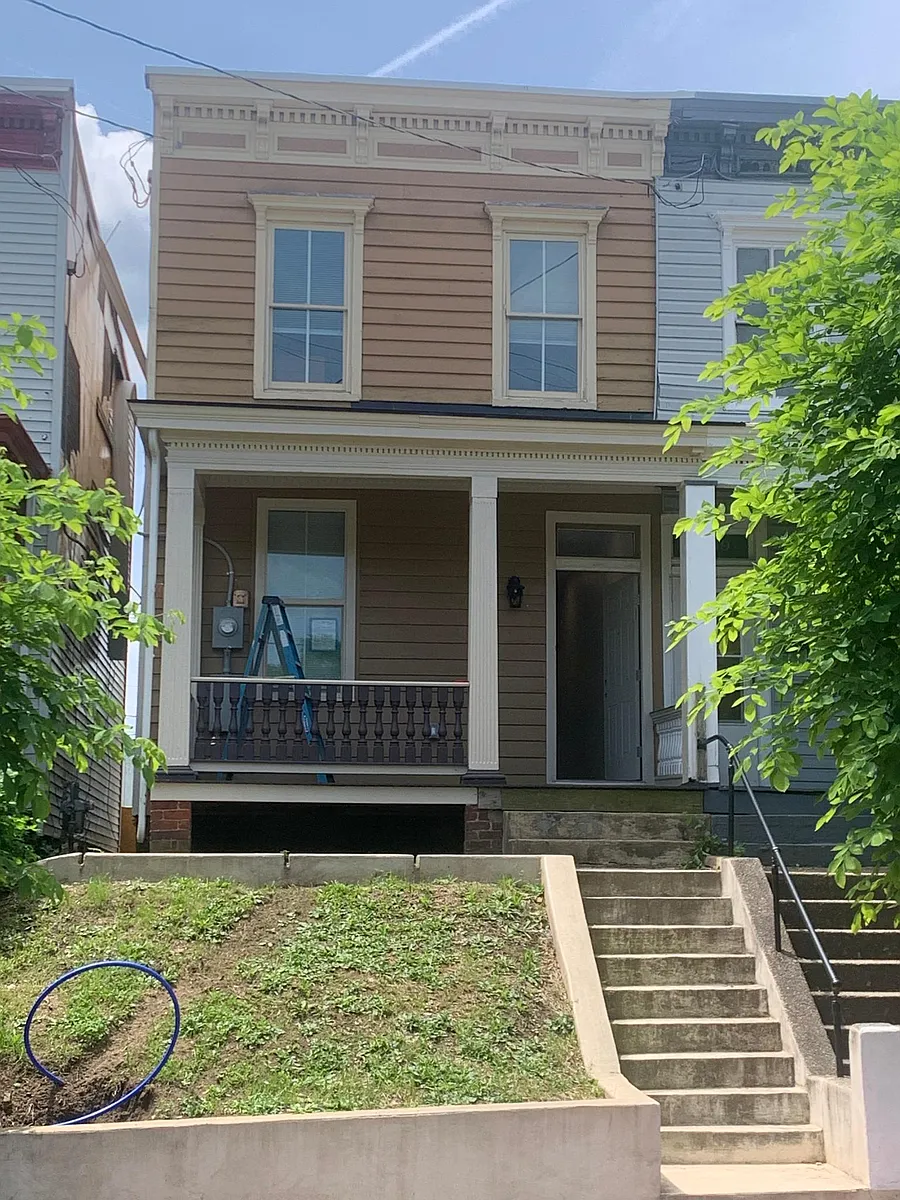 Building Photo - 1417 W Leigh St