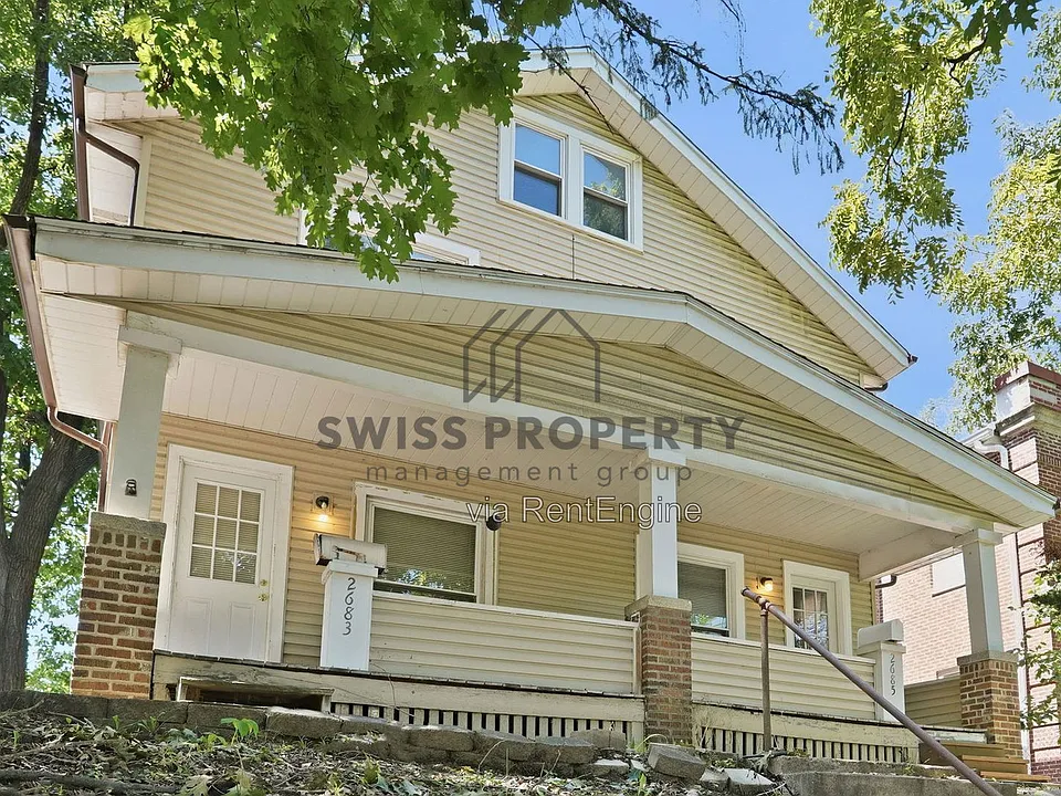 2685 Indianola Ave