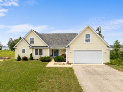 6097 Summerside Dr, Alanson, MI, 49706
