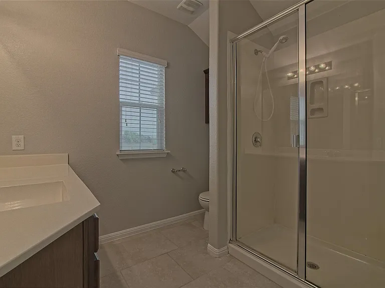 315 N Heatherwilde Blvd — Photo 21