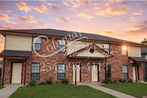 1105 Leslie Cir #B Photo 1