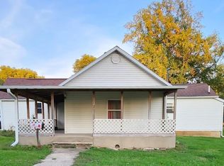 513 Market St, Prophetstown, IL 61277