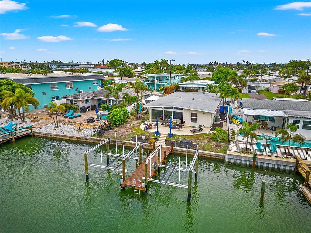 11410 1st St E, Treasure Island, FL 33706 MLS T3458115 Zillow