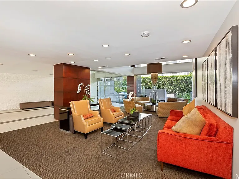 7250 Franklin Ave #506 — Photo 17