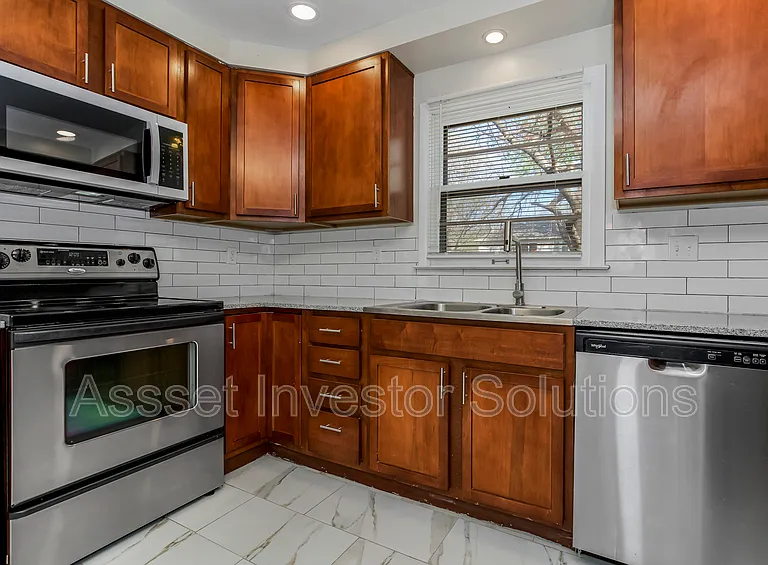 7701 Mohawk Dr — Photo 13