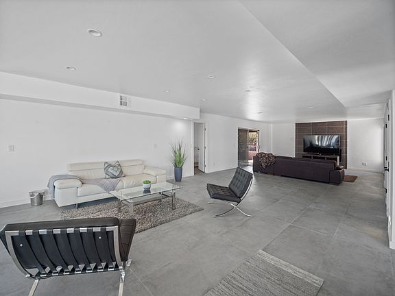 5th image of 5798 E Paseo Cimarron