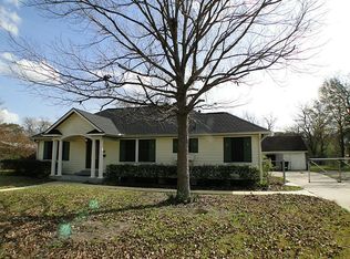 7450 Santa Fe Dr, Houston, TX 77061