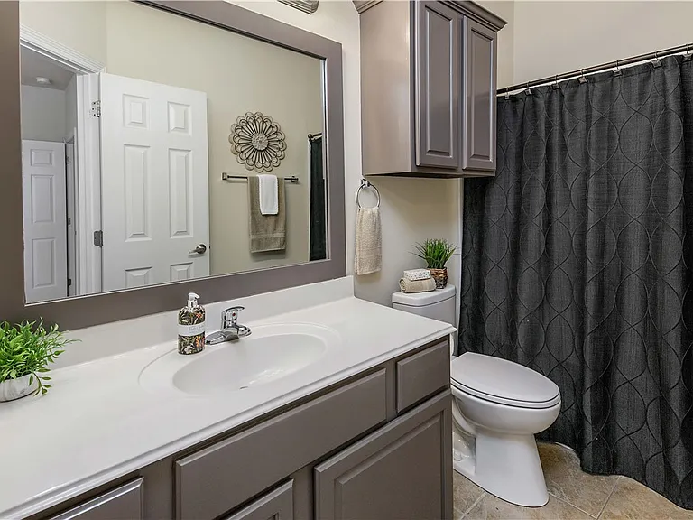 305 Holleman Dr E #102 — Photo 22