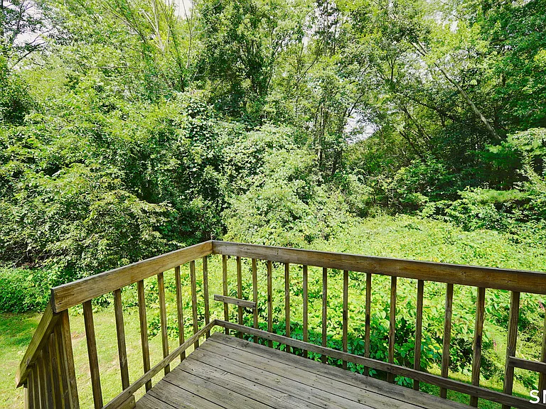 64 Crystal Ln #A — Photo 13