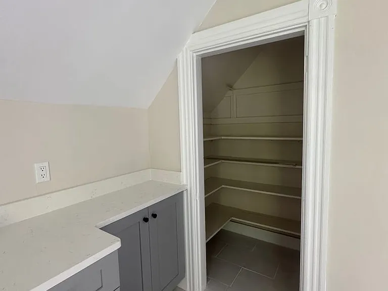 11 Dedford St #3 — Photo 3