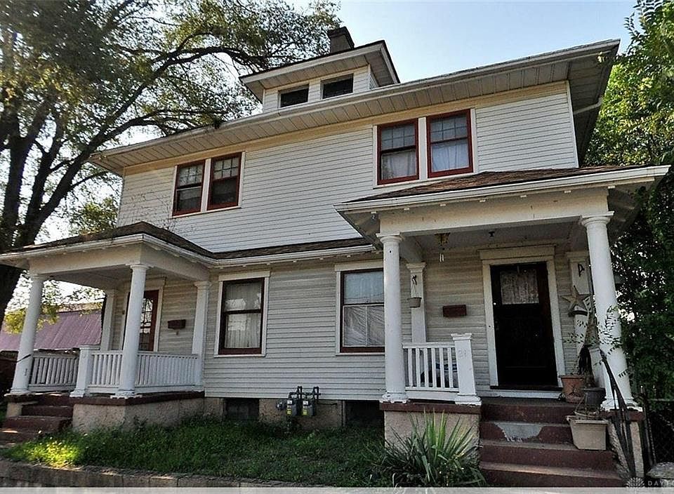 1st image of 19 Pioneer St