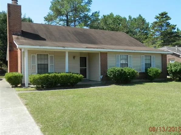 829 Balfour Rd, Montgomery, AL 36117