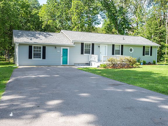 2nd image of 703 Drew St