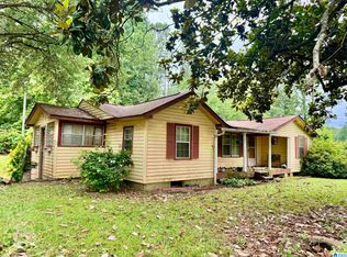 843 Banks Rd, Roanoke, AL 36274