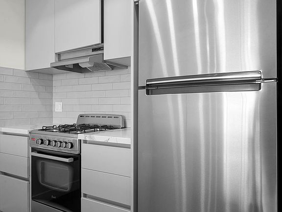 5th image of 5550 W Pico Blvd #2b4660ee5